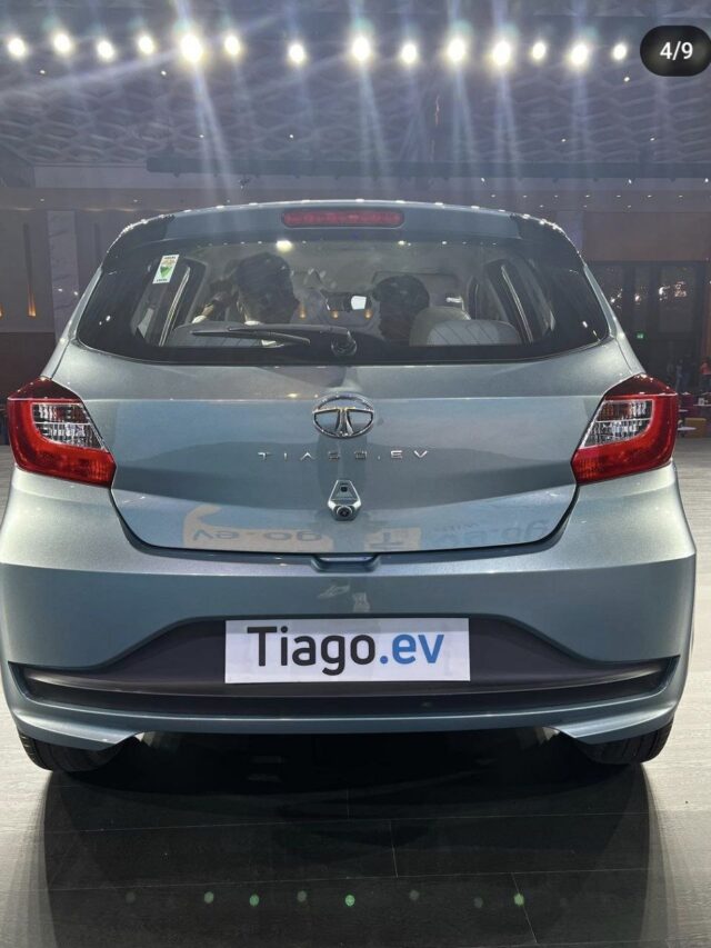 गरीब भी चलाएंगे | Tata Tiago Electric Car Price